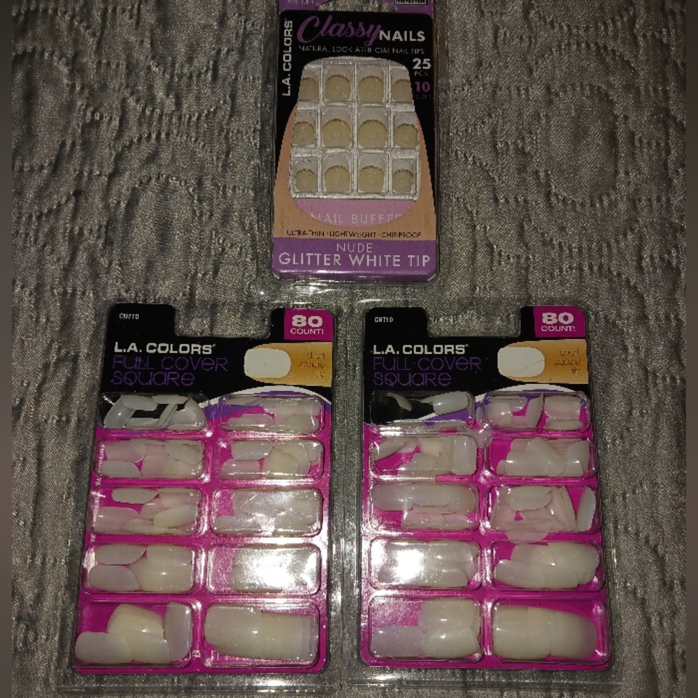 NWT! Bundle Of Press-On Nails